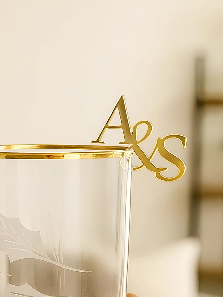 Étiquettes de boissons en acrylique, 10/30/50/100 pièces, initiales personnalisées, décoration de boisson, décoration de mariage pour boissons, garniture en verre