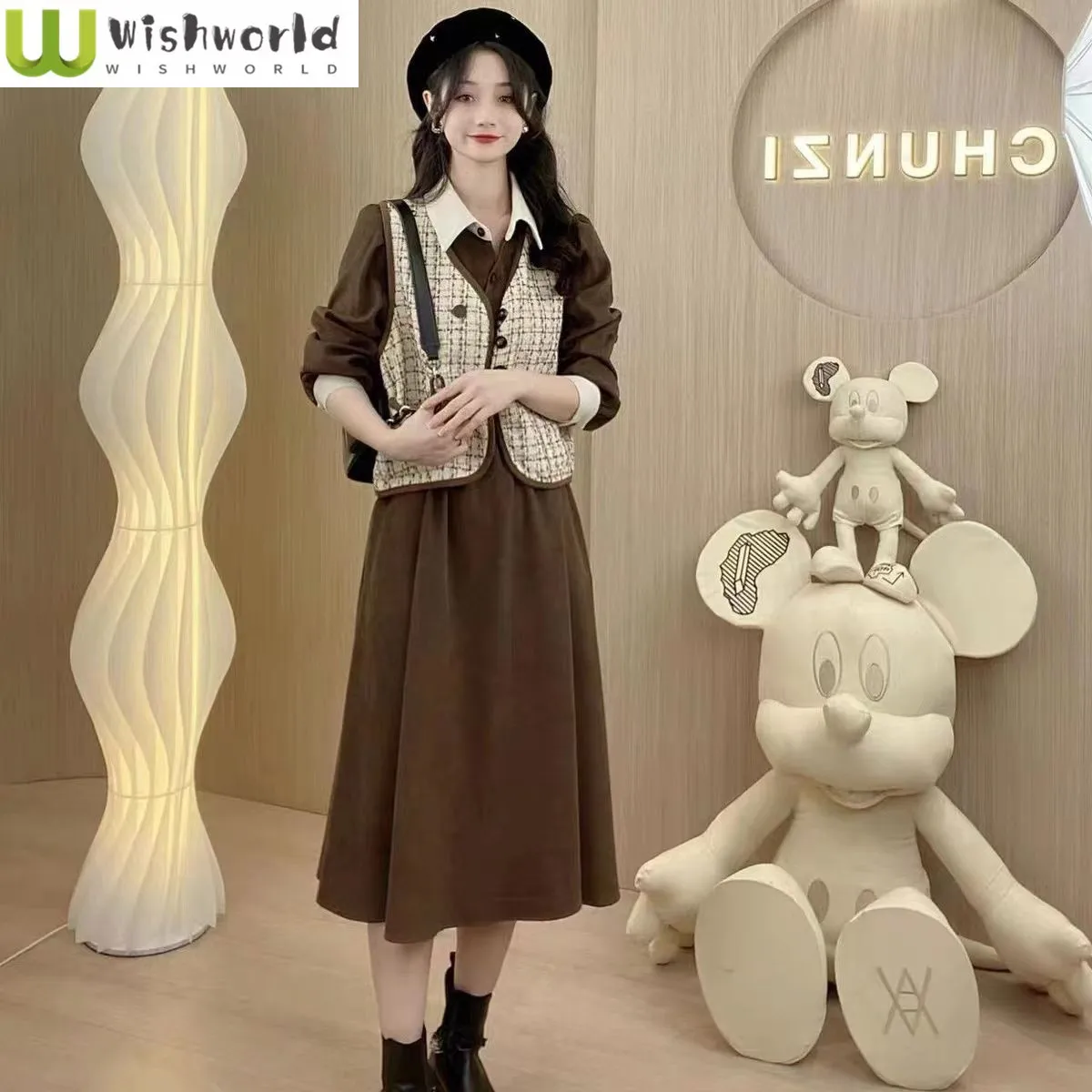 

Leisure Women's Suit 2023 New Spring and Autumn Fashion Vest Age Reducing Dress Elegant Women's Two-piece Set