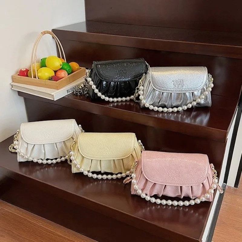 

Elegant Leather Diaper Bag For Women Luxury Designer Letter Logo Tote Fashionable Casual Crossbody Handbag For Travel