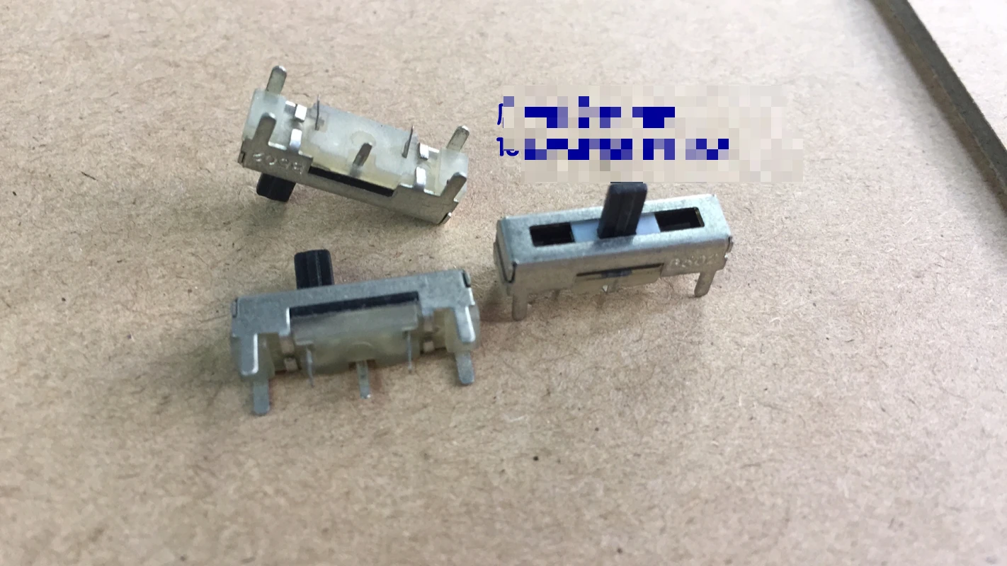 

Car direct sliding potentiometer, length 18mm, width 5mm, single link B10K, shaft length 5MM, small sliding potentiometer