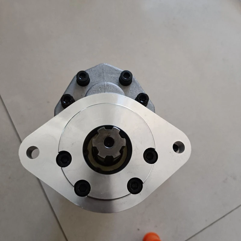 2CBFC/HLCB20 Double Gear Pump 2CBFC40/320/HLCB20 Peralatan Khusus Mesin Rekayasa Derek