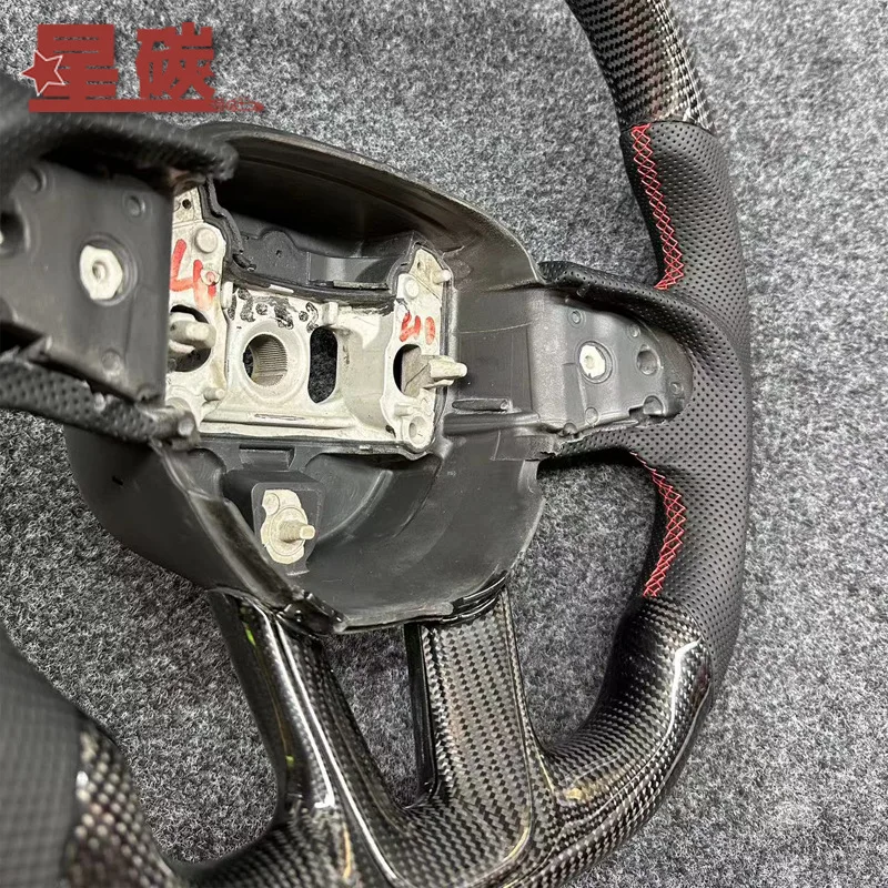 

For Dodge Challenger Hellcat Carbon Fiber Steering Wheel Modification