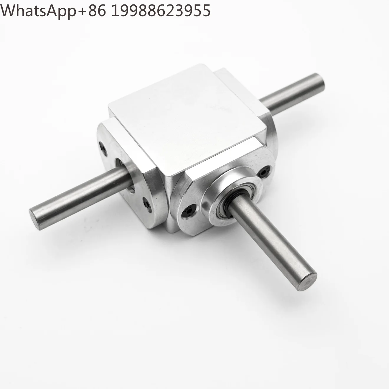 1:1 Transmission Gearbox 6MM 8MM 1M 20T Commutator Right Angle Spiral Bevel Gear Reduction Gearbox