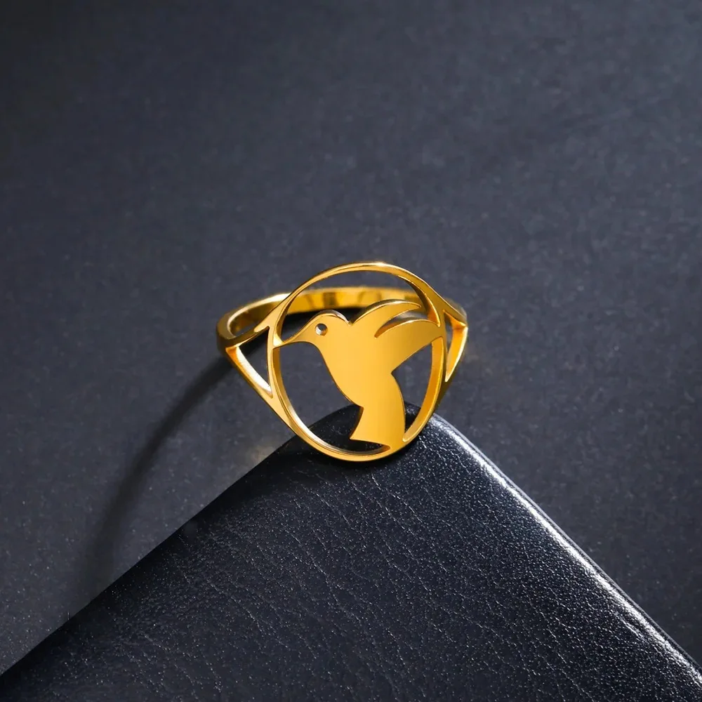 New stylish stainless steel hollow hummingbird ring - an elegant and versatile finger jewelry piece as a birthday gift or access