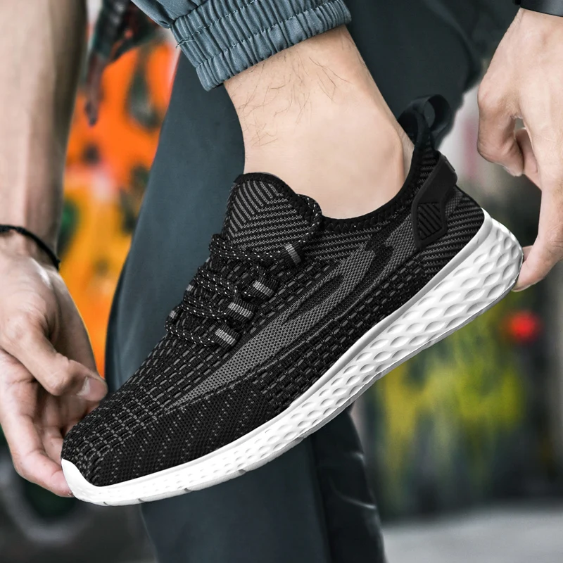 

Men's Running Summer Lightweight Platform Comfortable Sports Outdoor Slow Running Soft Bottom Leisure Training Shoes Large Size