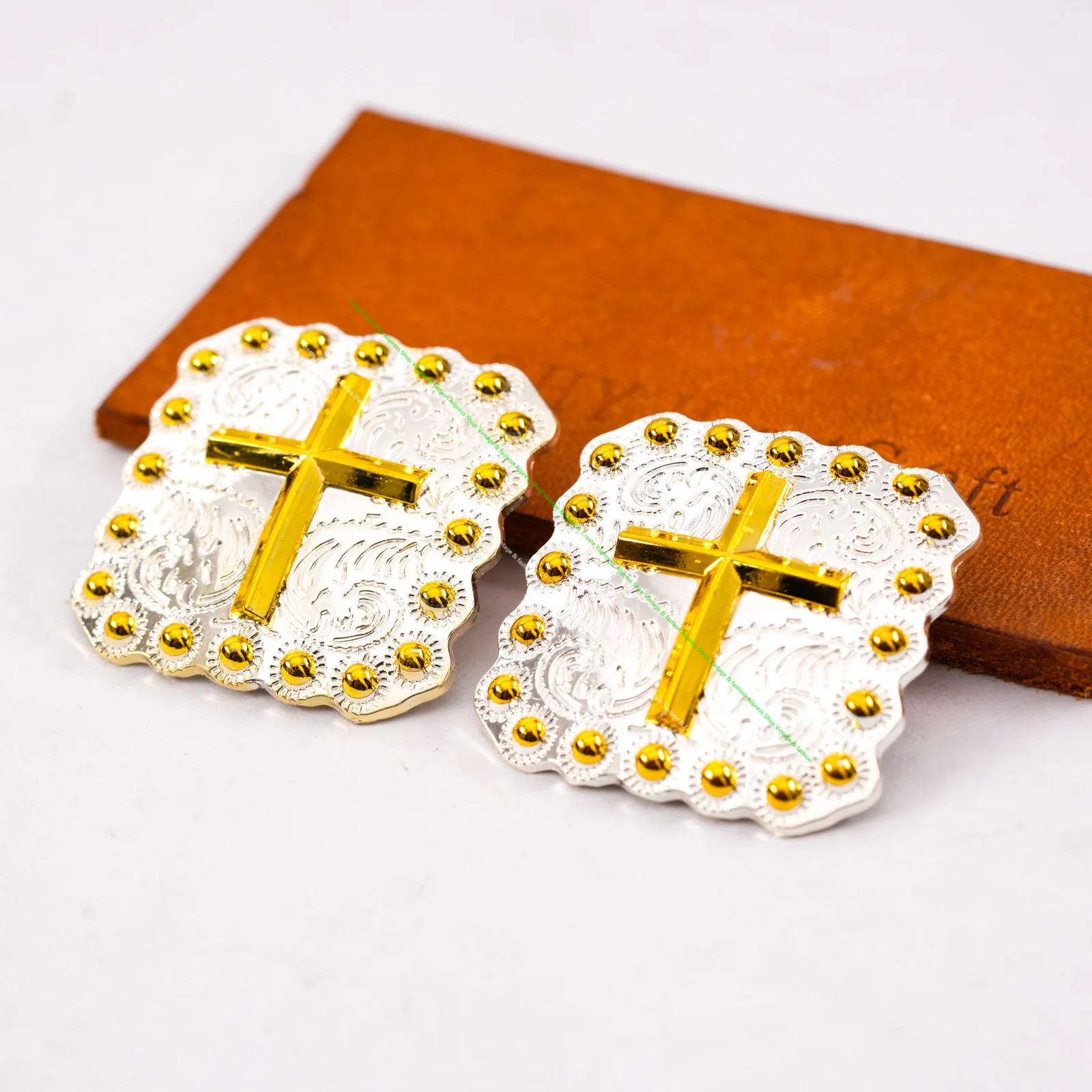 5PC 35X35mm Western Texas Gold Silver Berry Cross Western Horse Saddles Tack Decor Square Conchos for western belt