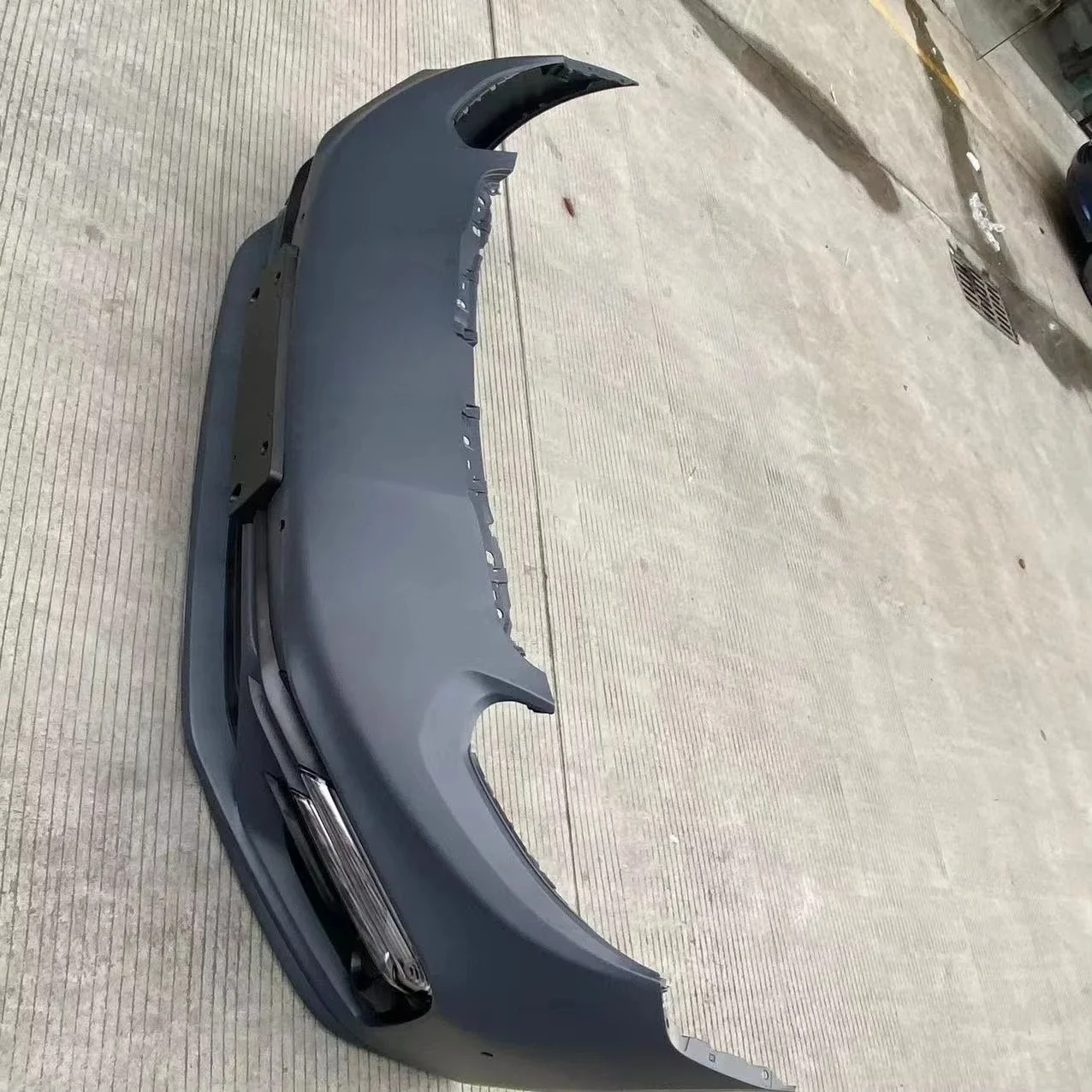 High Quality 971.1 Front Bumper Grille Kit for Cars Front Car Bumper Accessories 5