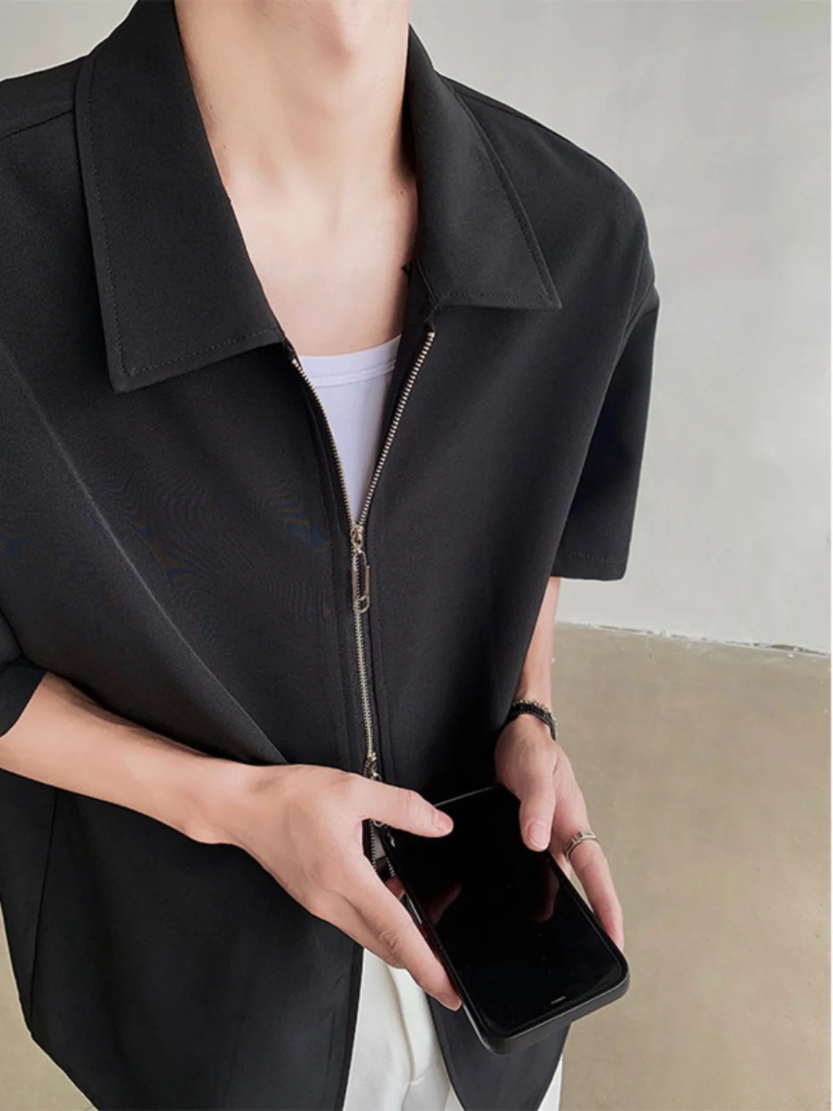 

Zipper Loose Short Sleeve Men's Shirt Design Sense Pin Double Headed Summer High Drop Casual Shirt American Style Pure Color