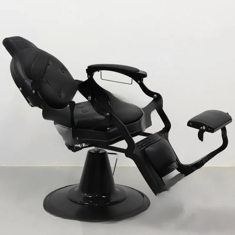 A cadeira de barbeiro retrô com cabeça de óleo pode ser levantada, girada e colocada