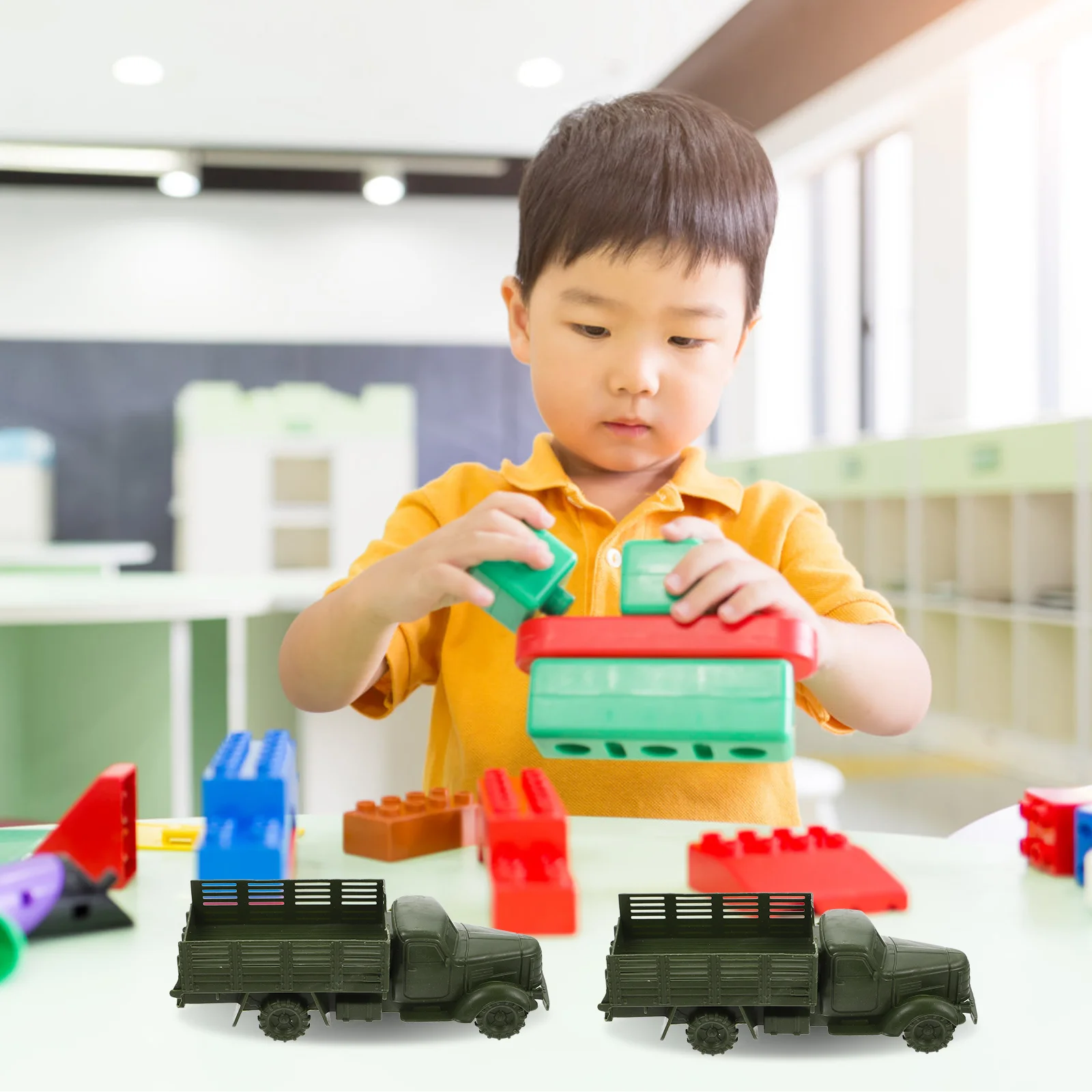 10 pezzi di camion cisterna giocattolo modello camion giocattoli educativi giocattoli di auto dell'esercito