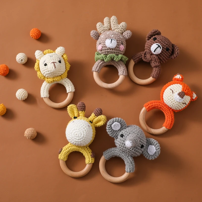 1Pc เด็กทารก Rattle Shaker ของเล่นโครเชต์สิงโตยีราฟไม้เด็ก Rattle Teething แหวน Montessori ทารกแรกเกิดสัตว์ Rattle ของเล่นของขวัญ