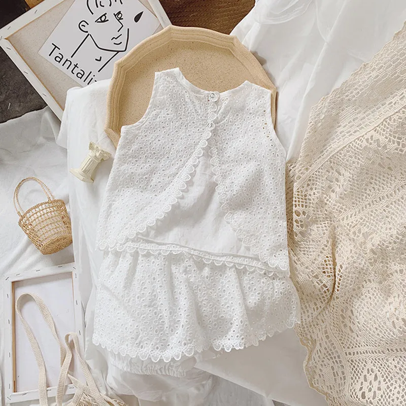 

Summer Girls Clothing Sets Hollow Lace Suit Baby Casual Sleeveless T-shirt +Shorts Kids Clothing Sets Children's Clothes Outfits