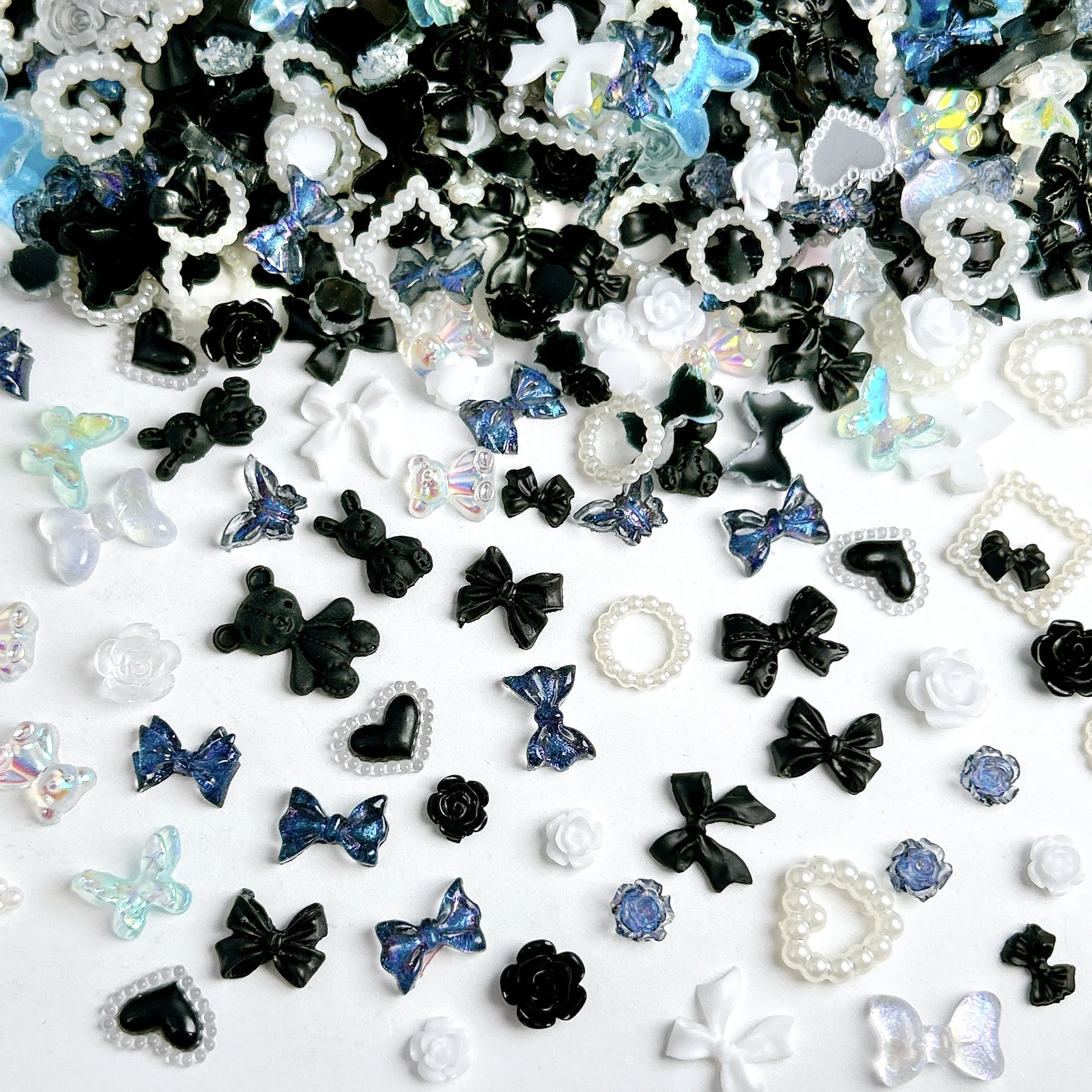 50PCS Random Mixed Bows Camellia Resin Nail Art Charms Translucent Butterfly Ties Hollowed Heart Square Nail Decorations for DIY
