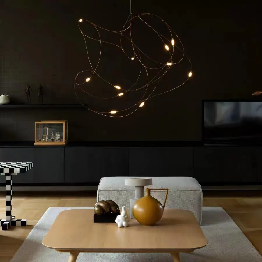 Moooi โคมไฟระย้า LED ลายหิ่งห้อยโคมไฟอาร์ตเดคโควิศวกรรมโคมไฟดีไซน์แบบมินิมอลสำหรับโรงแรมห้องนั่งเล่นโคมไฟเคาน์เตอร์ห้องครัวบาร์