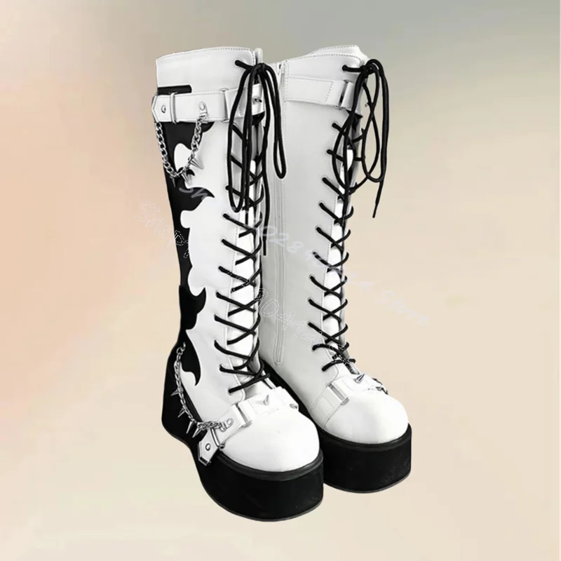 Botas de plataforma con diseño de tótem blanco Para mujer, Zapatos altos con cadena de Metal, cremallera lateral, fiesta, banquete, 2024