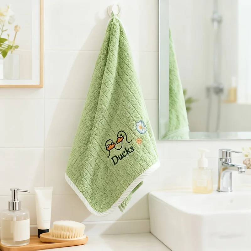 1pc Fun Duck Multi-Color Hanging Towels:Fresh Green,Quiet Blue,Warm Yellow Square Towels with Cute Ducks for Enhanced Visual