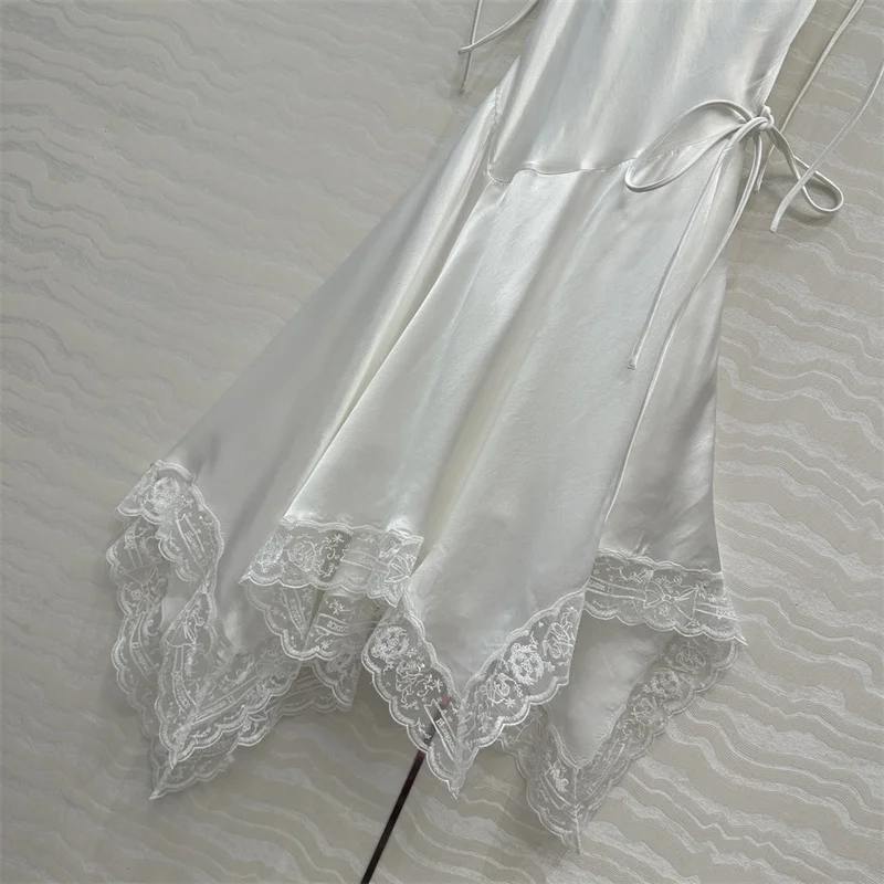 ชุดสตรีใหม่ลูกไม้Patchworkชุดยาวสําหรับฤดูใบไม้ร่วง2025ซาตินSlim MidiชุดBackless Party Dresses