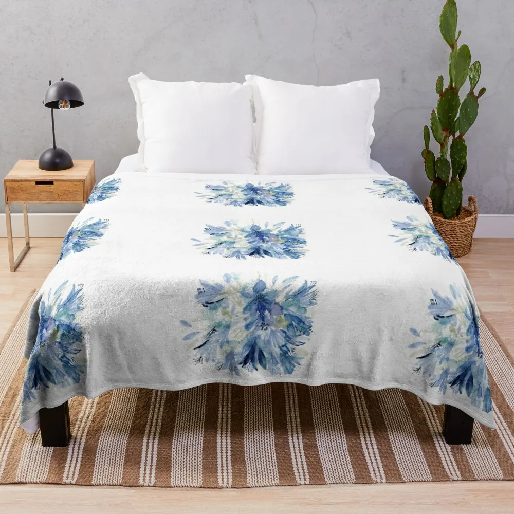 Agapanthus bloom solo Throw Blanket Picnic Quilt Weighted Blankets Sofas Of Decoration Blankets