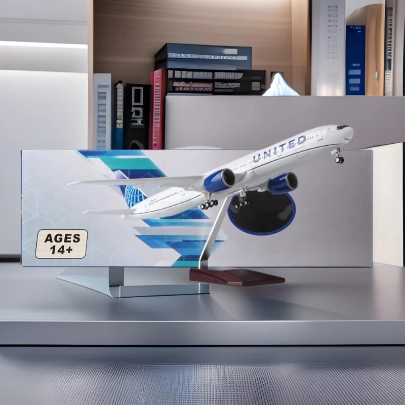 

United Airlines B777 1:130 Scale Diecast Resin Model Plane Toy W Light and Wheel Landing Gear For Collection Gift Decorat