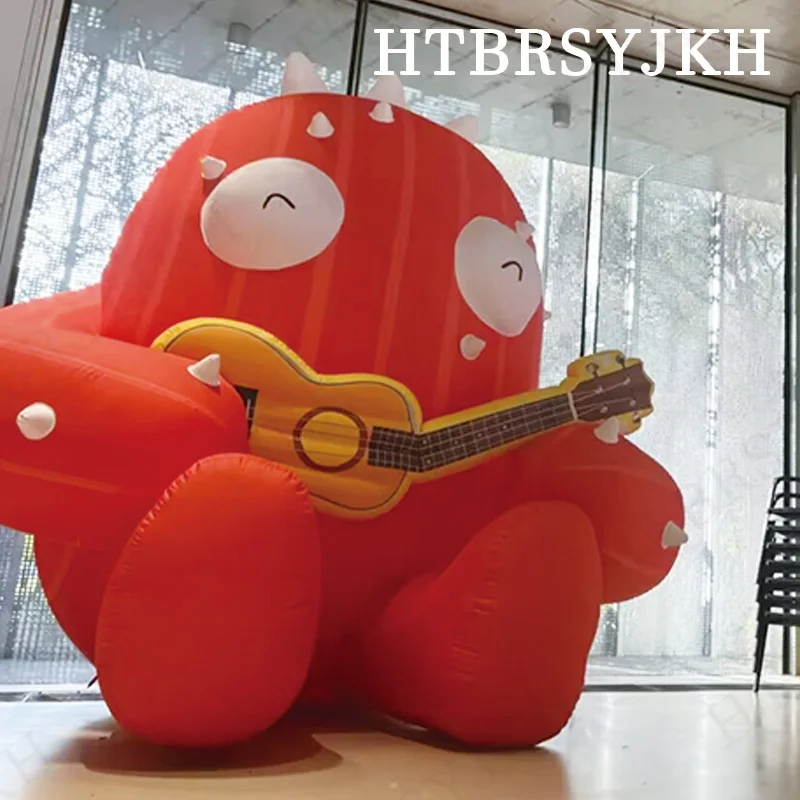 

Надувная кукла-кактус, воздушная модель, держащая гитару, торговый центр, уличный выставочный зал, тематический декоративный реквизит