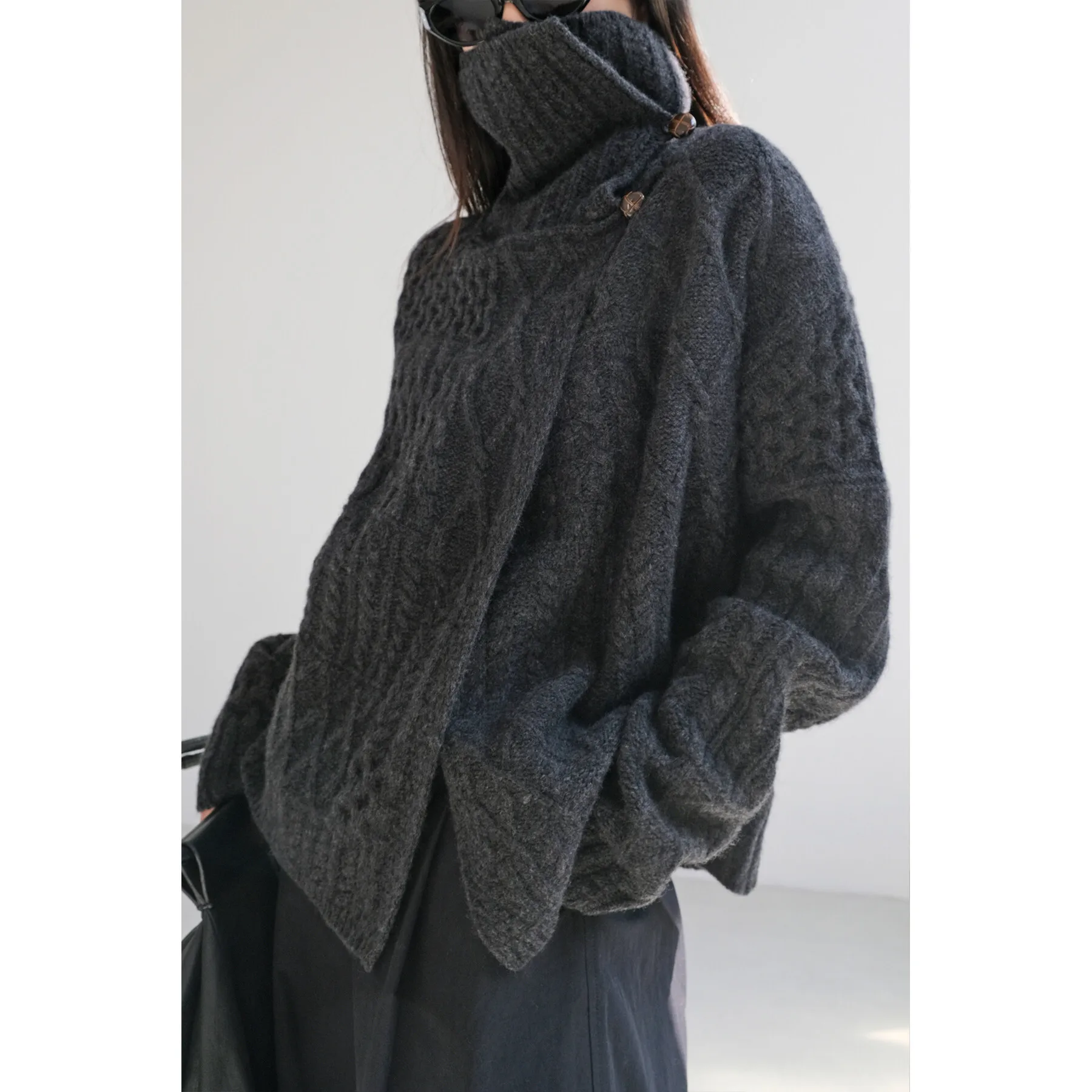 

Women's Knitting Cardigan 2025Autumn Winter Retro Cable Knit Sweater Cardigan Wool Blend Symmetric Shawl Collar Outerwear