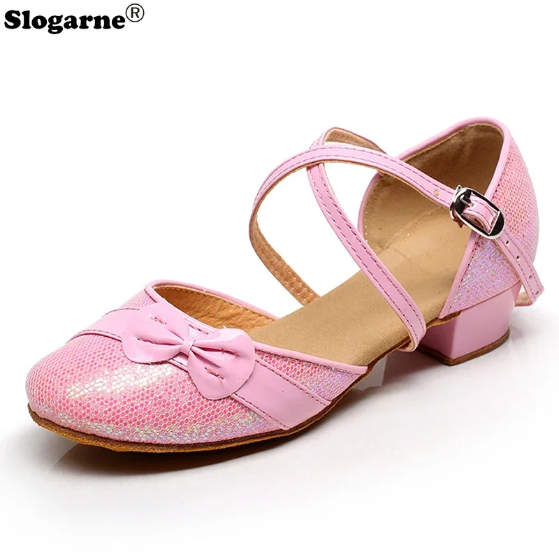 Enfants nouvelles chaussures latines filles moderne Jazz valse latine Tango ventre salle de bal chaussures de danse enfants été scène porter des sandales de sport