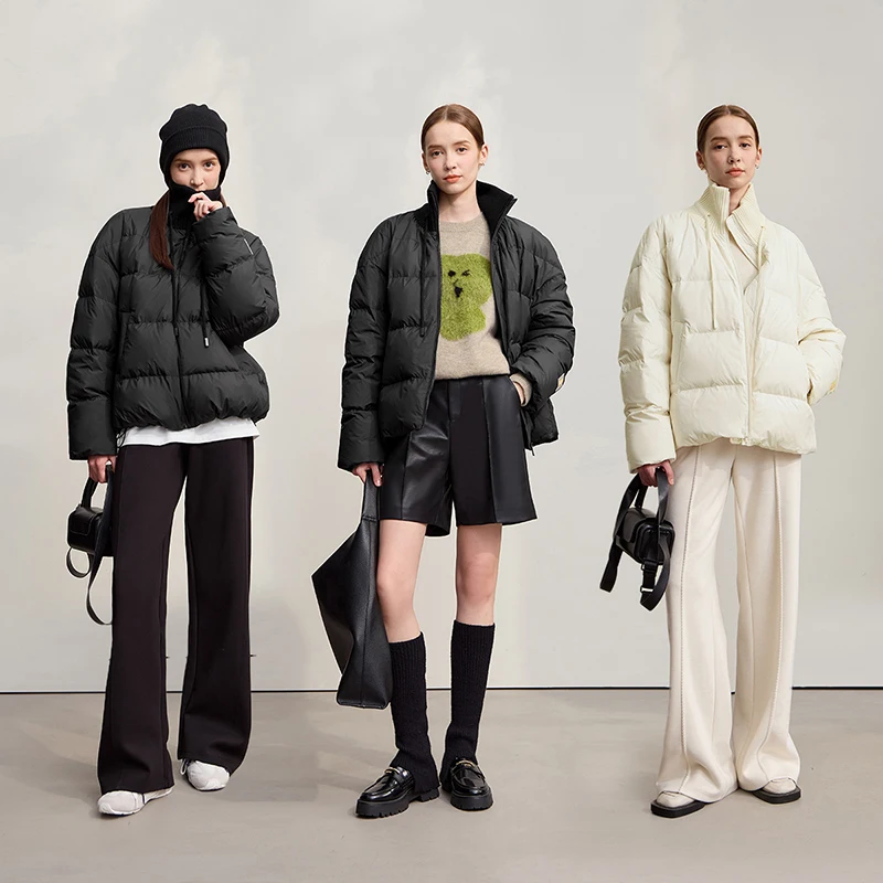 Amii أسفل معاطف 2025 شتاء جديد عادية الصلبة تنوعا الياقة المدورة أسفل سترة للمرأة طويلة الأكمام فضفاضة الدافئة بلوزة طويلة 12514001