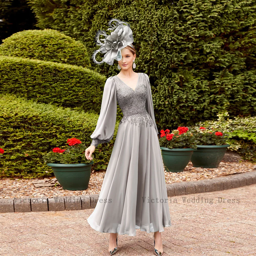 Elegant Green Mother of the Bride Dresses V Neck Long Sleeves Wedding Party Gowns Appliques Chiffon Ankle-Length فساتين السهرة