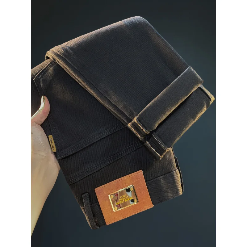 Черные джинсы, мужская мода, осенний толстый стиль, новинка 2025 года, высококачественные мужские брюки с вышивкой