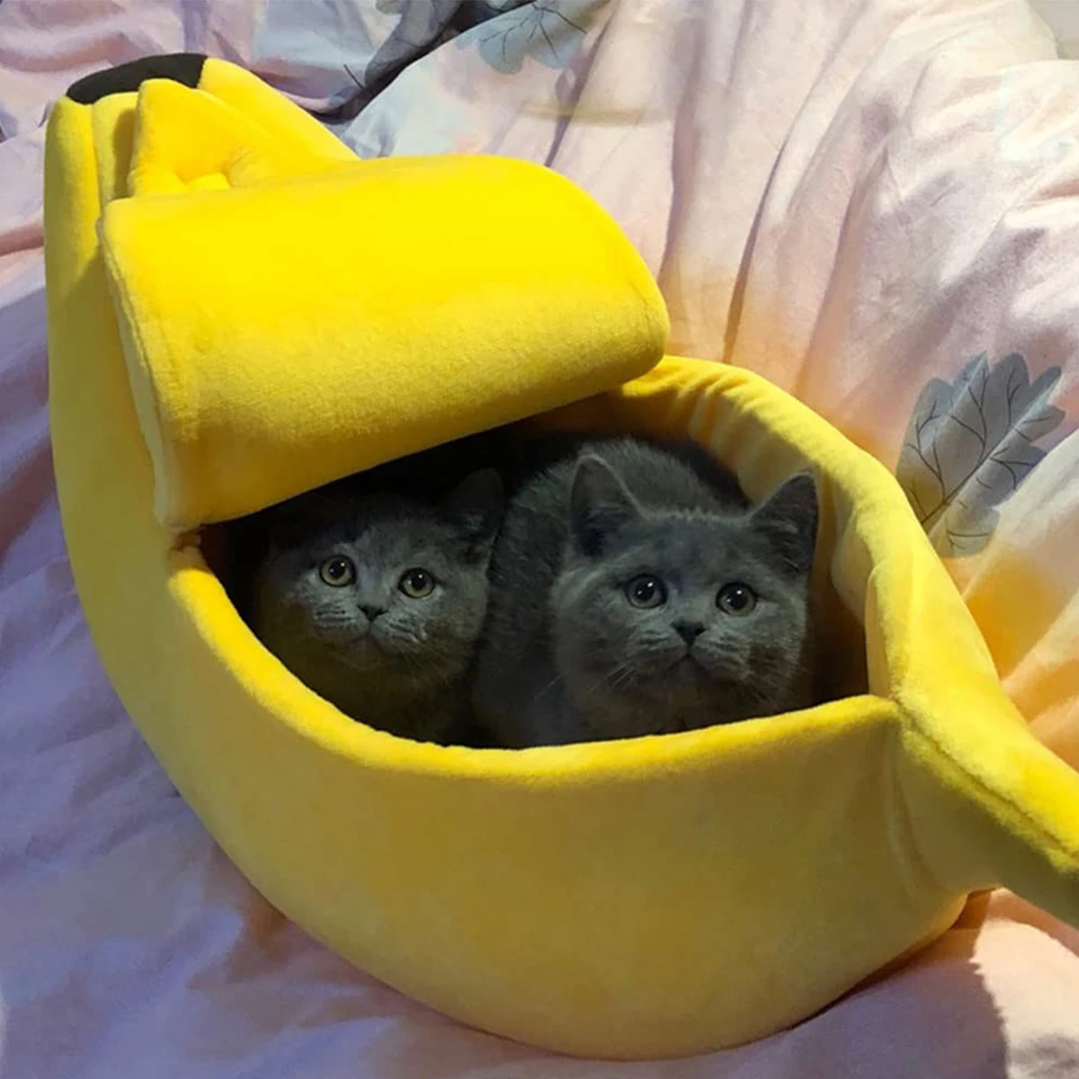 Banana Boat Shape Cat Bed House Cute Cat Mat Beds Warm Durable Portable Pet Basket Kennel Dog Cushion Cat Supplies Winter