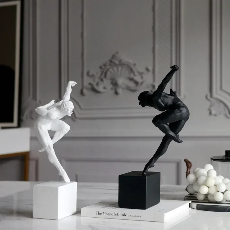 For For Modern Luxury Model Room Sales Office Abstract Character Master Sculpture Hotel Soft Decorations Accessories Home Furnis