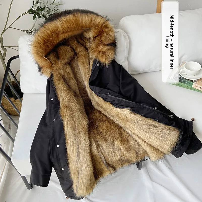 Men's mid-length parka (raccoon liner)