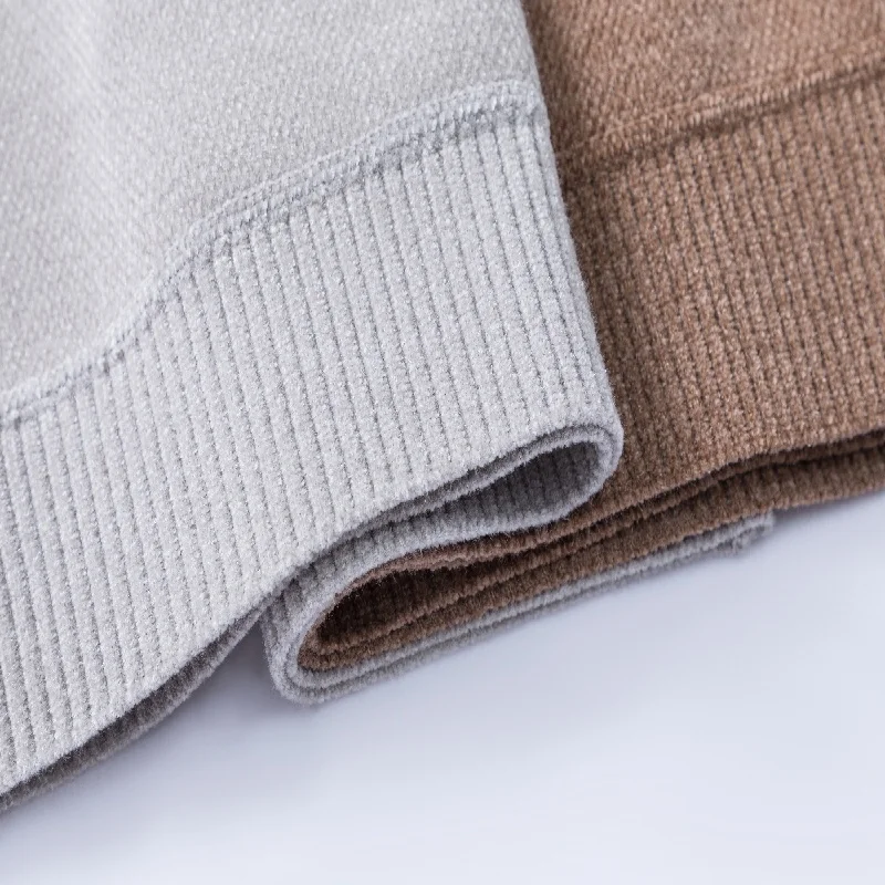 Modischer Herren-Markenpullover für Herbst und Winter mit klassischer Pony-Stickerei, Rundhals-Strickpullover, neuer weicher Samt-Pullover. – Detail 2