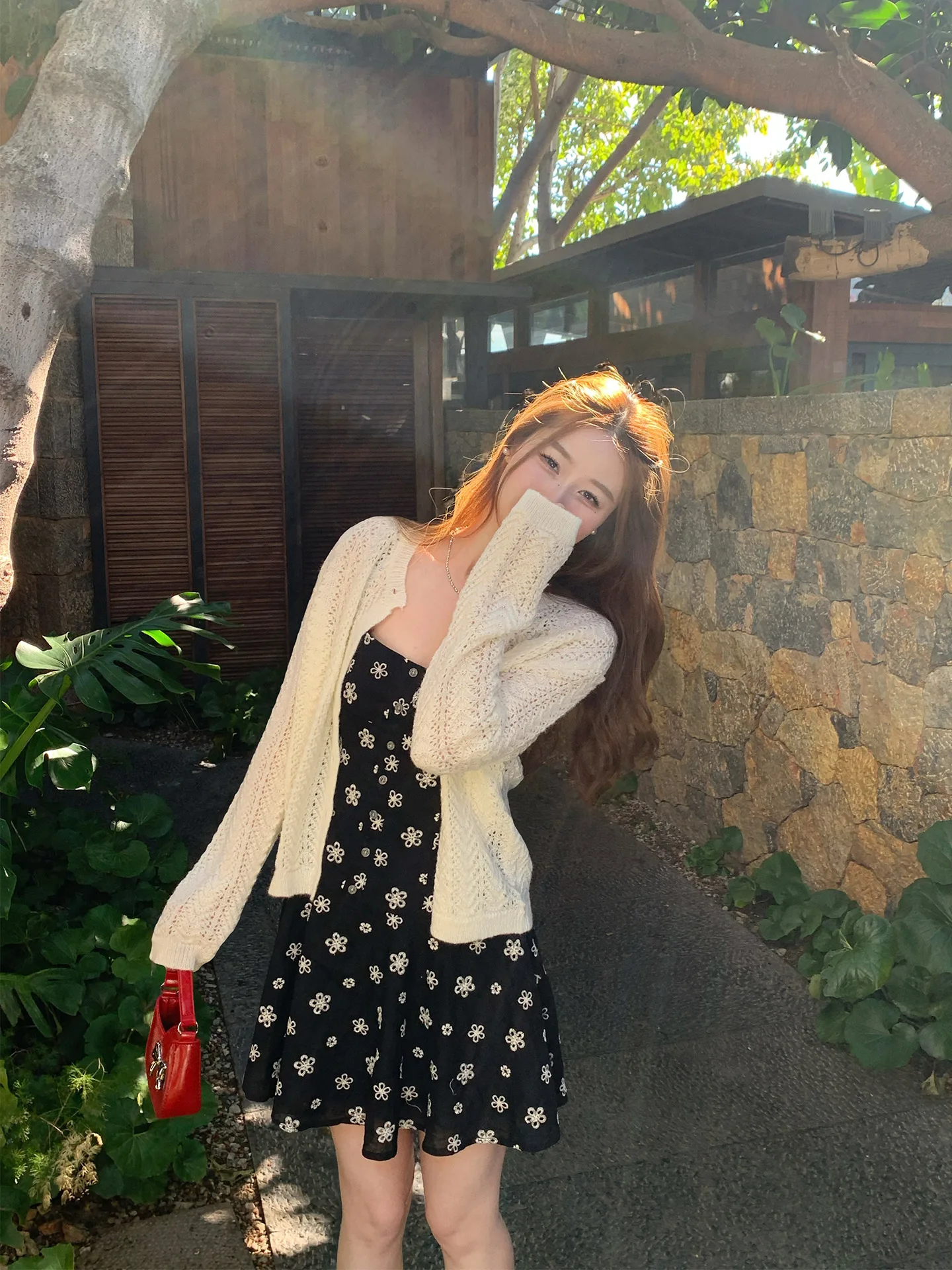 

Susu San San Hollow out Knitted Sweater Women's Thin Unique Beautiful Outerwear Spring 2026 Loose Fit Long Sve round Ne