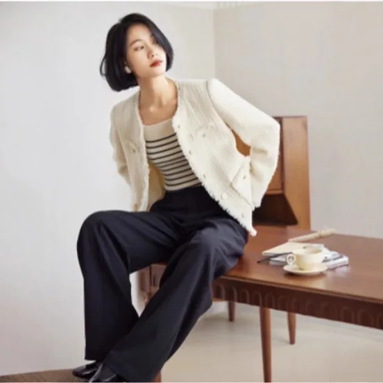 Retro Small-fragrance Beige Woolen Short Coat Elegant Luxury Spliced Pocket Tops Women's Korean Trendy Office Outerwear Autumn