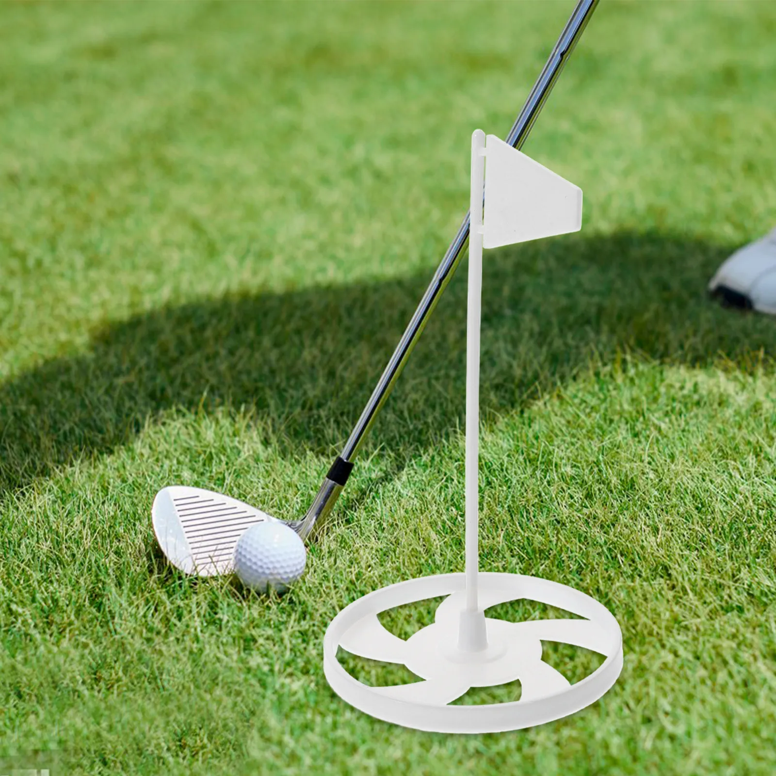 

Набор для гольфа: чаша для паттинга с флагом и крышкой, легкая тренировочная чаша для гольфа для точности, для использования на заднем дворе