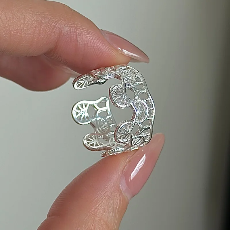 [Cciris.Com] S925 Silver Lace Texture Ring Japanese Vintage Minimalist Wholesale Stacking Jewelry for Women