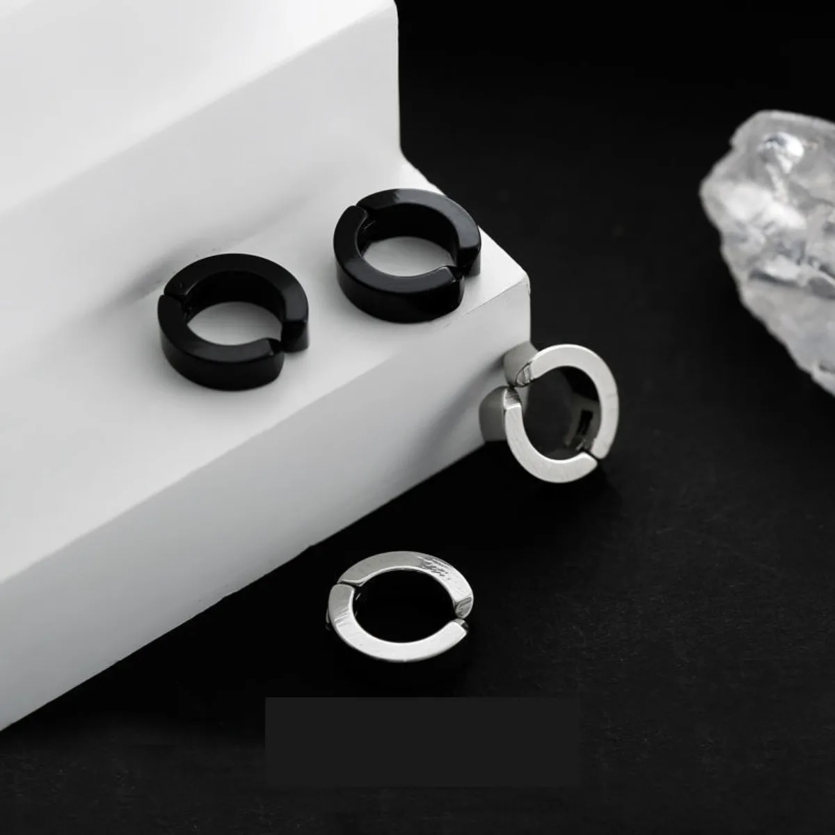 2pc Ear Clips Earrings Without Ear Holes Black Silvery Stainless Steel Buckle Simple Trend Men Women and Fashion Couple Gifts image 2
