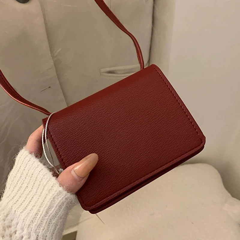 กระเป๋ามินิการ์ดแฟชั่นกระเป๋าสะพายไหล่เดี่ยวเรียบง่ายกระเป๋าสี่เหลี่ยมเล็ก