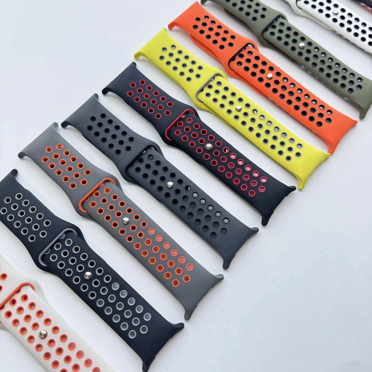 삼성 갤럭시 워치 울트라 2025 47mm용 투톤 실리콘 스트랩 교체용 손목밴드 갤럭시 워치 울트라에 적합