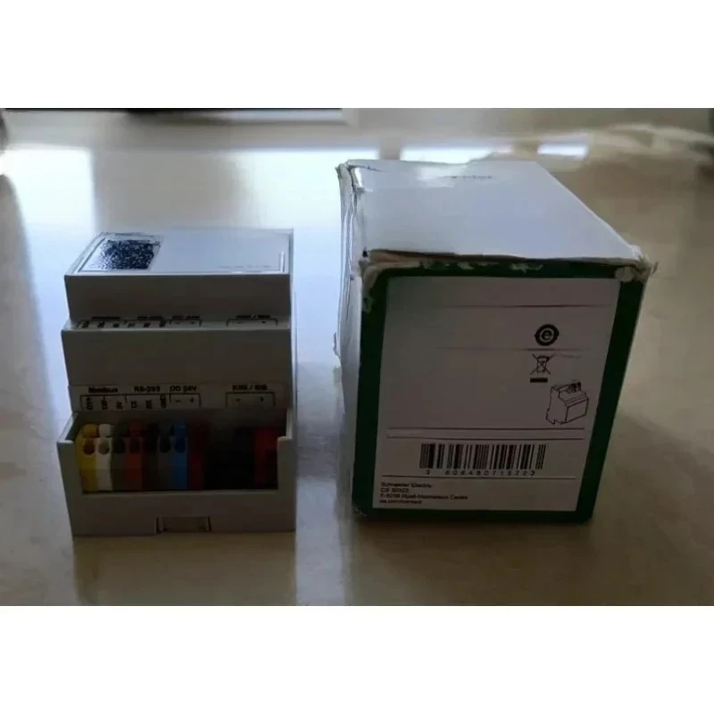

100200 Intelligent Lighting System Logic Controller. New