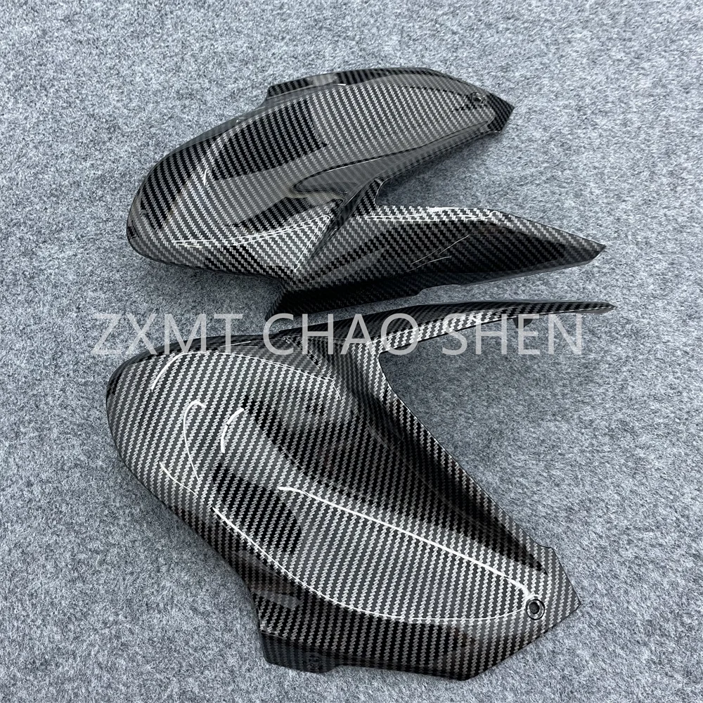 Carbon fiber coated fairing motorcycle fuel tank side plate guard plate applicable to Z900 2017 2018 2019 17 18 19