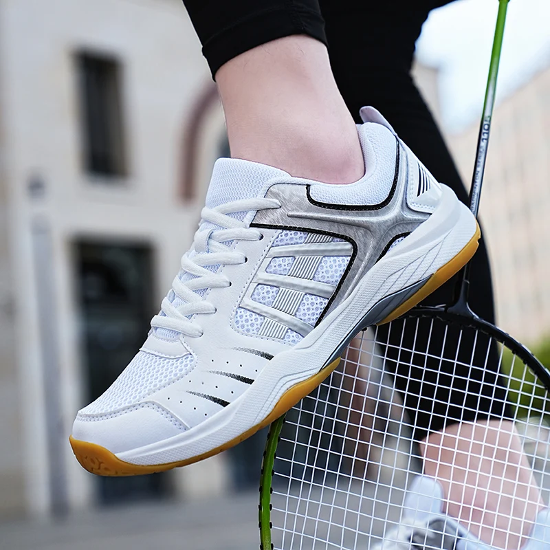 Best Selling Couple Badminton Shoes Men's Anti-skid Tennis Shoes Women's Sports Shoes Professional Table Tennis Shoes