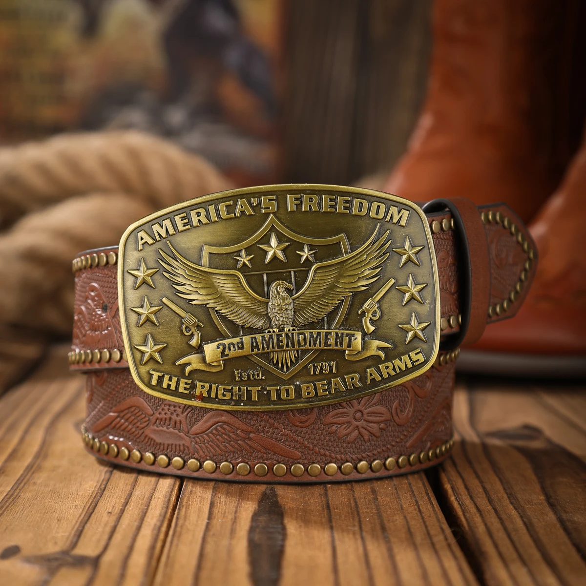 A western denim style PU material embossed belt metal plate QQ head men and women of the same daily leisure delivery punch nails