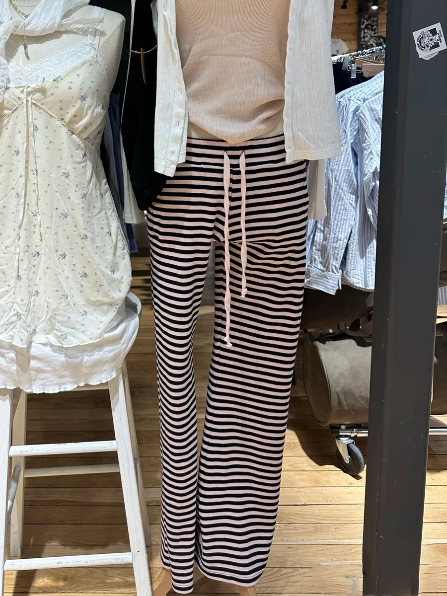Damskie spodnie dresowe ze sznurkiem, w różowe paski, dopasowane, z bawełny, z średnim stanem, luźne spodnie typu flare, letnie, w stylu preppy, vintage, Y2k, nowe.