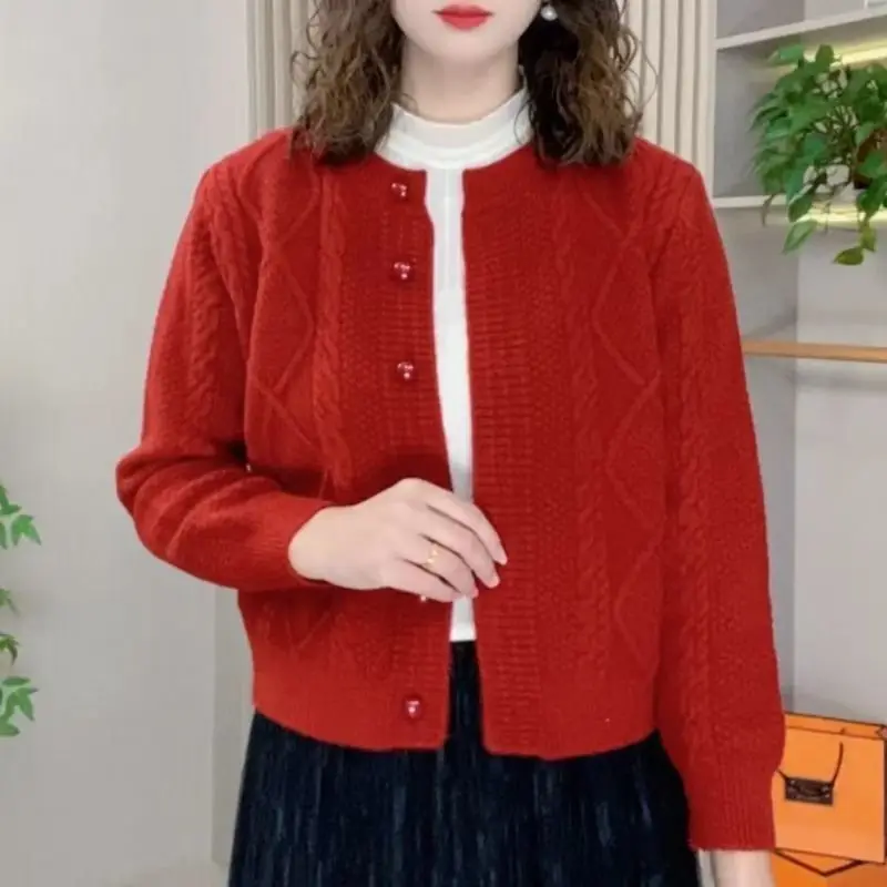 

Весенне-осенний универсальный повседневный свободный кардиган с вязаными вставками и пуговицами, модный свитер-жакет для женщин 2026