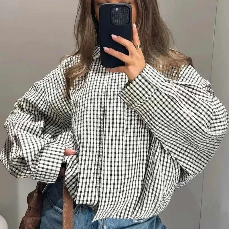 Women's Spring Autumn Plaid Bomber Jacket Cropped Stand Collar Oversized Long Sleeve Zipper Casual Outerwear Lady Checkered Coat