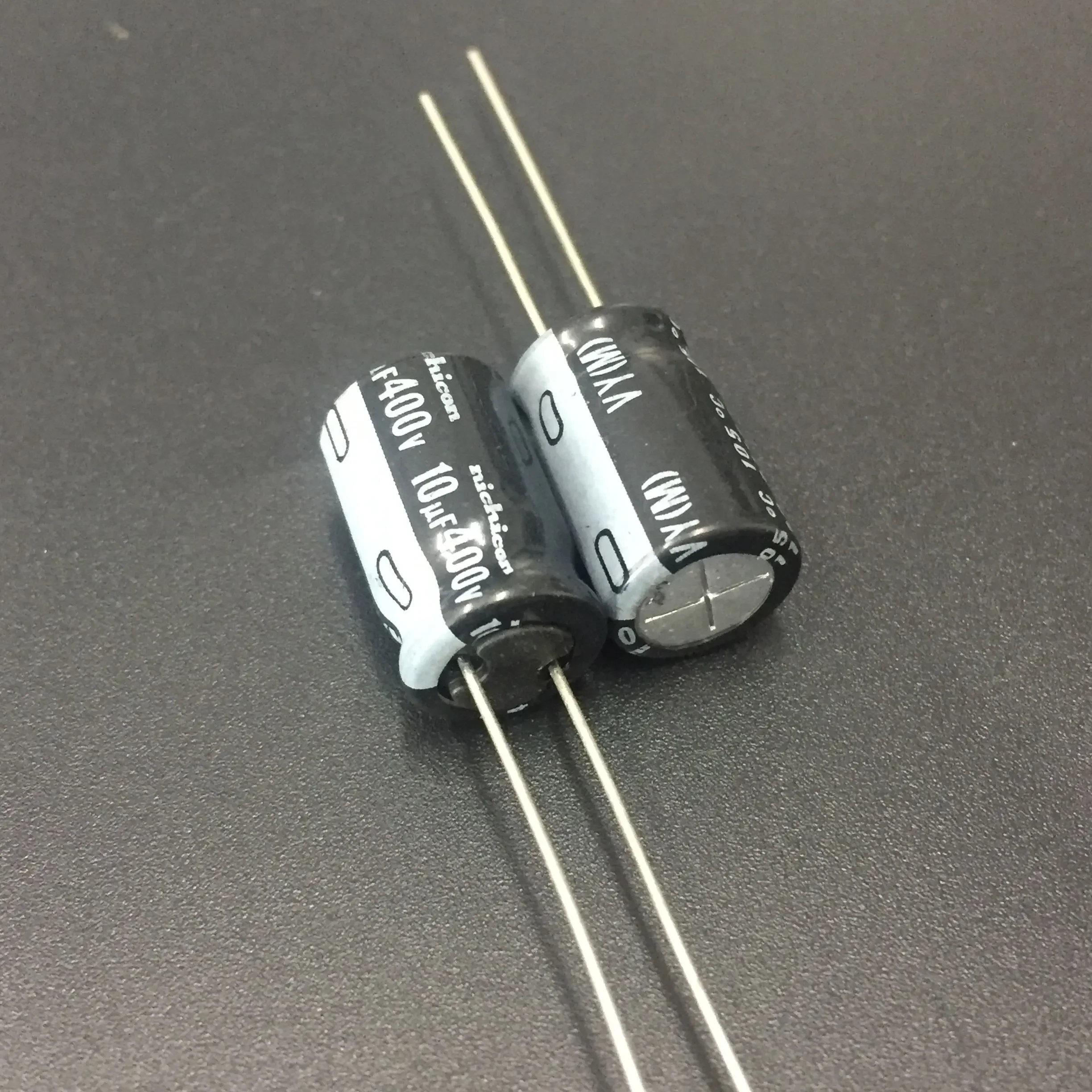 10Pcs/100Pcs 10uF 400V NICHICON VY Series 10x16mm Wide Temperature Range 400V10uF Aluminum Electrolytic Capacitor