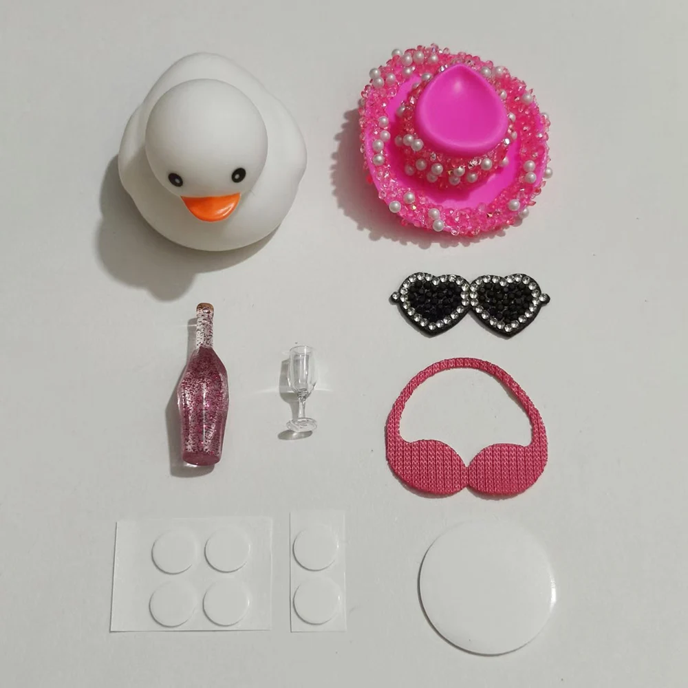 Vacation Bikini Duck Car Dashboard Decoration Holiday Gift for Family Friends, Center Console Ornament, Cars Duck Ornament