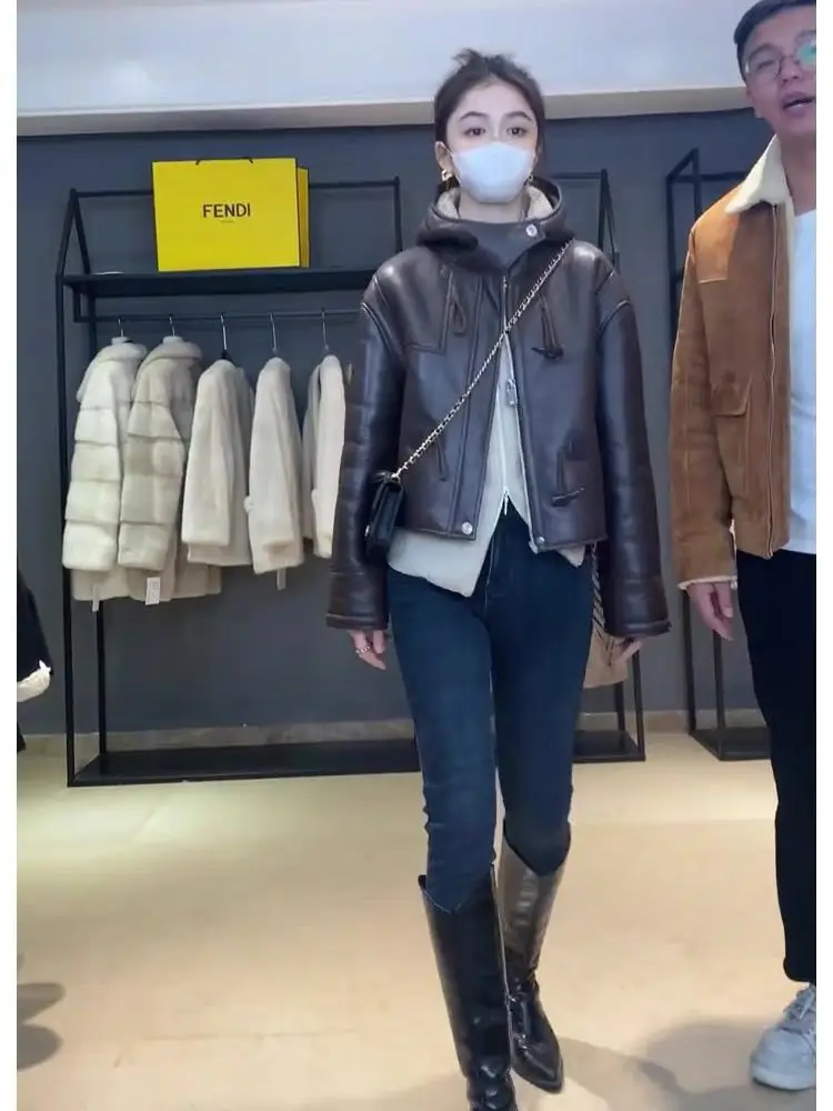 Autumn Winter Niche Unique Chic Top French Small Fragrant Celebrity Design Sense Korean Hooded Leather Jacket Short Coat Women
